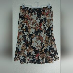 💚 3 for $15 Floral Brown, Cream, and Red Women's Skirt